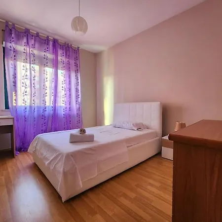 Apartment Logos Ii Deluxe W 24h Self Check In Tirana