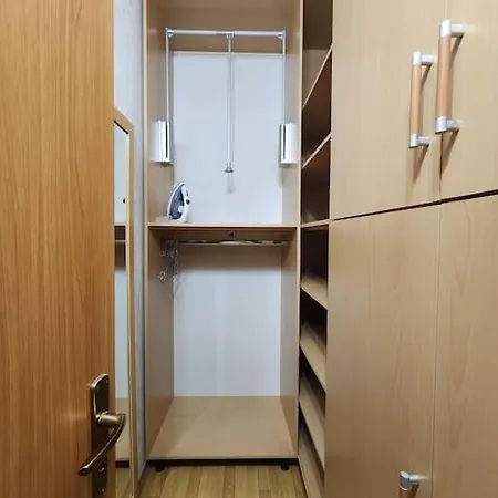 Apartment Logos Ii Deluxe W 24h Self Check In *